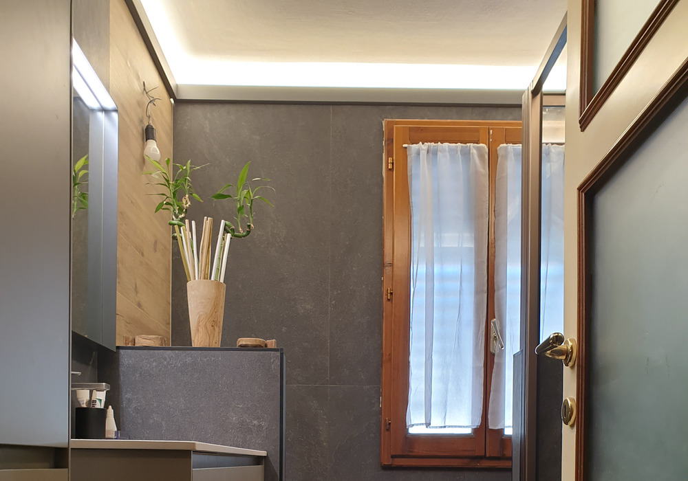 Collezione con stile moderno e raffinato di una selezione di resine dai colori attuali