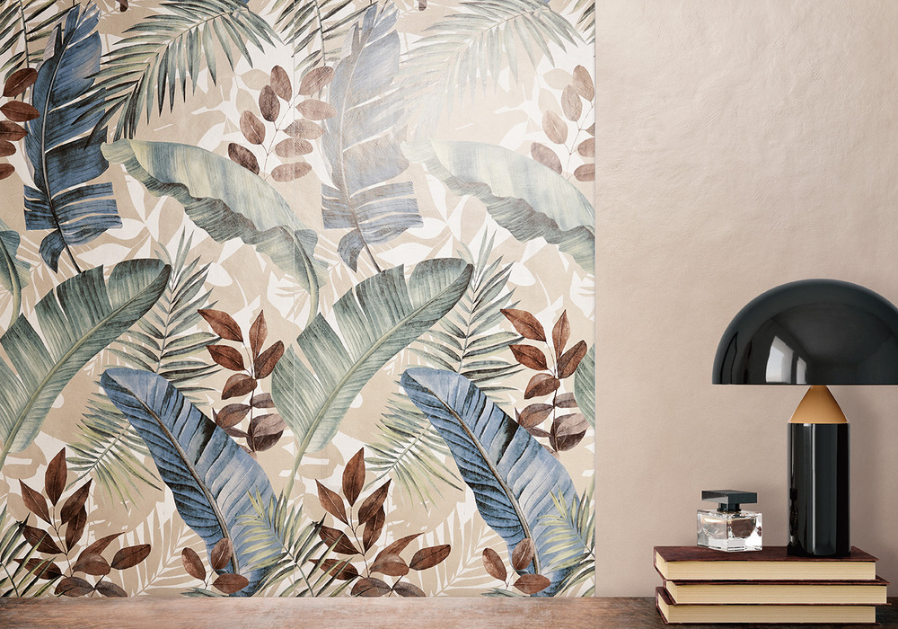  Questo decoro racchiude in sé tutti i toni della serie, così da essere perfettamente combinabile con ogni colore.. Il delicato folliate di questo decoro rende elegante ogni ambiente e destinazione.